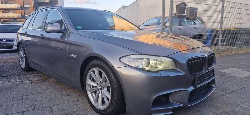 Grau Gebraucht 2010 BMW 530 Sport Line Kombi | 9.999 € (Guter Preis) - Bild 1/4