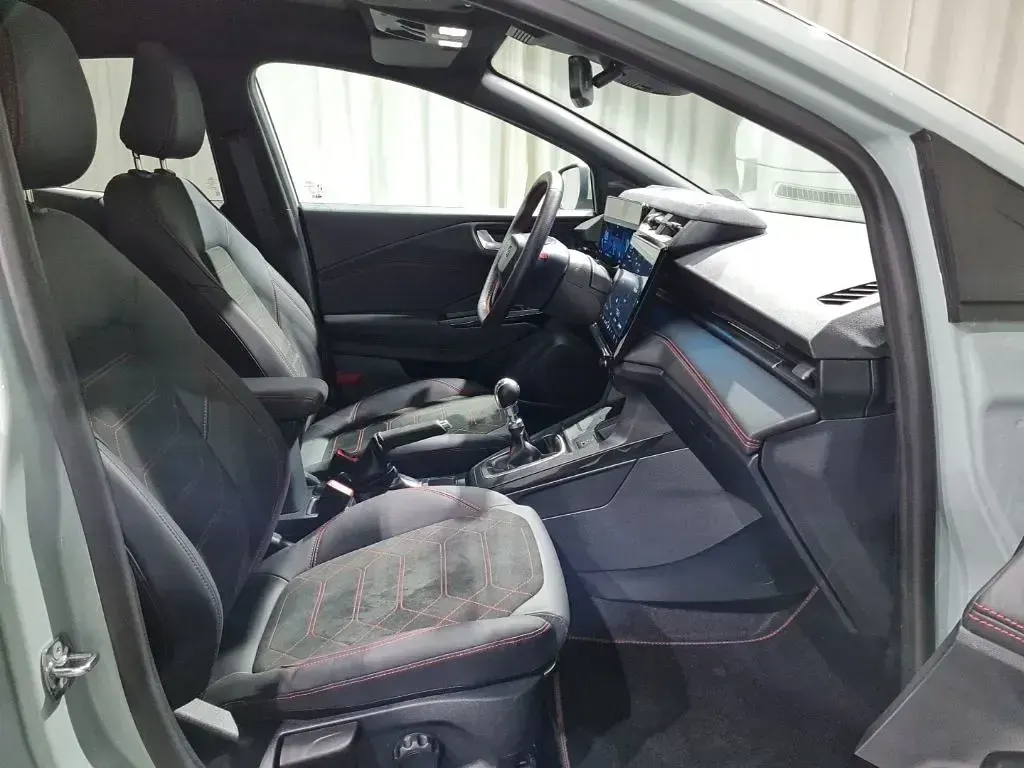 Usata Ford Puma ST-Line X 125 CV (91 kW) 2025 Grigio SUV