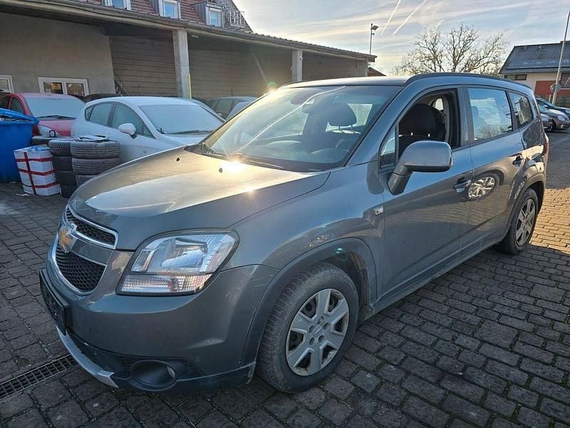 Gebraucht Chevrolet Orlando LT 131 PS (96 kW) 2012 Grau Van / Kleinbus