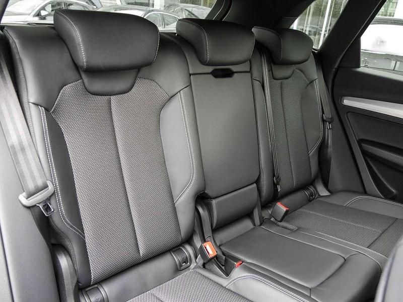 Gebraucht Audi Q5 S-Line 367 PS (269 kW) 2025 Navarrablau metallic SUV