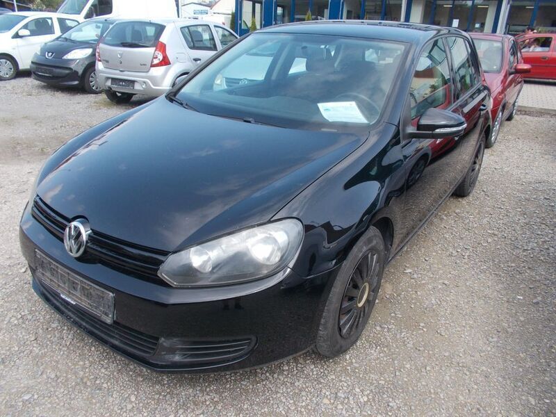 Schwarz Gebraucht 2009 VW Golf VI Trendline Limousine | 1.990 € (Superpreis) - Bild 1/4