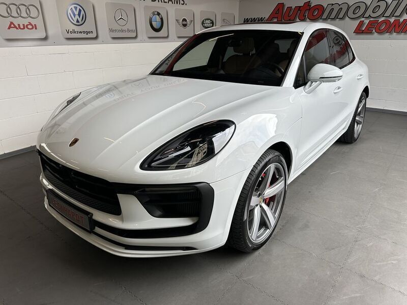 Carraraweiß Gebraucht 2024 Porsche Macan S Sport SUV | 84.990 € (Fairer Preis) - Bild 1/4