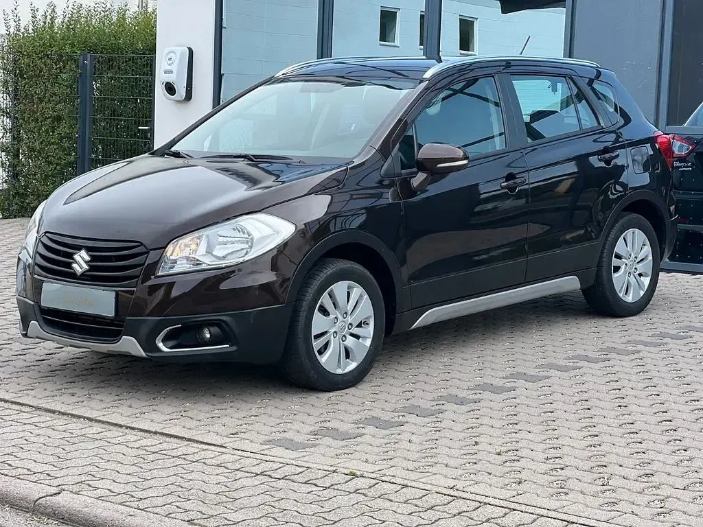 Gebraucht Suzuki SX4 S-Cross 120 PS (88 kW) 2015 Braun SUV