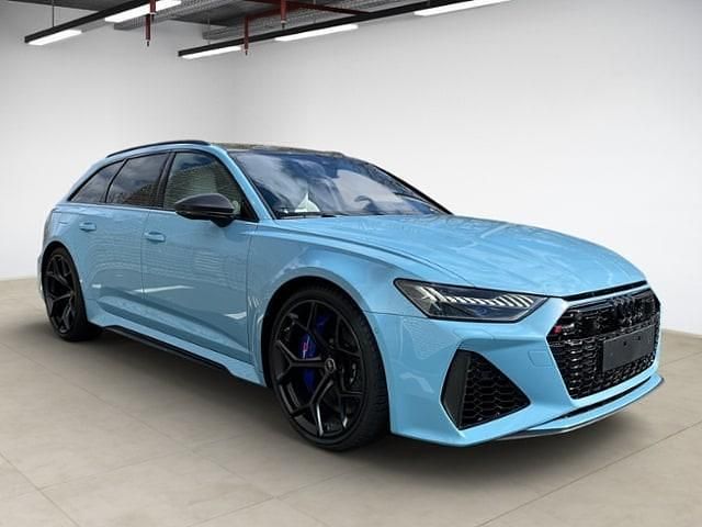 Second-hand Audi RS6 Performance 630 CP (463 kW) 2024 Individuallackierungen audi exclusive Break