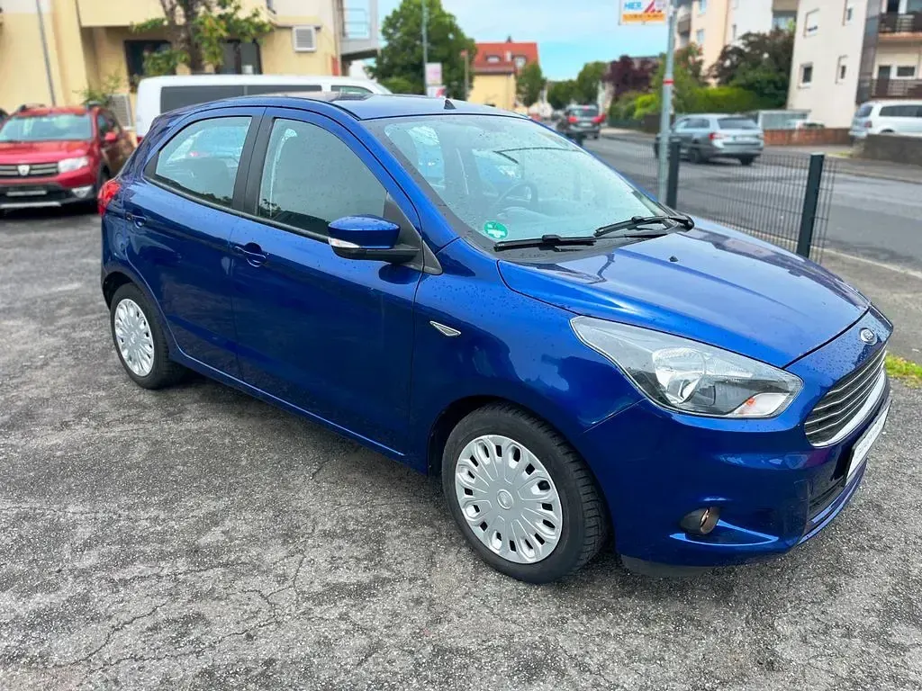 Gebraucht Ford Ka Plus Cool & Sound Edition 86 PS (63 kW) 2016 Indicblau metallic Kleinwagen