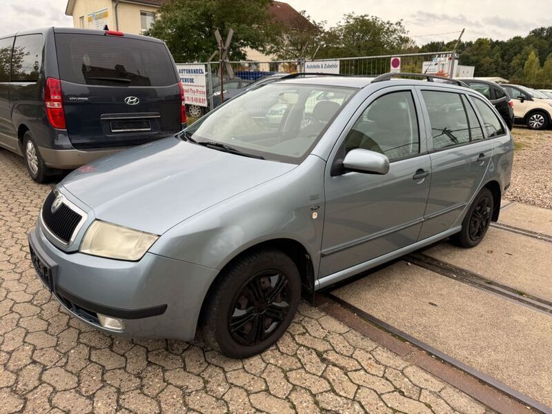 Blau Gebraucht 2003 Skoda Fabia Kombi | 999 € (Superpreis) - Bild 1/4