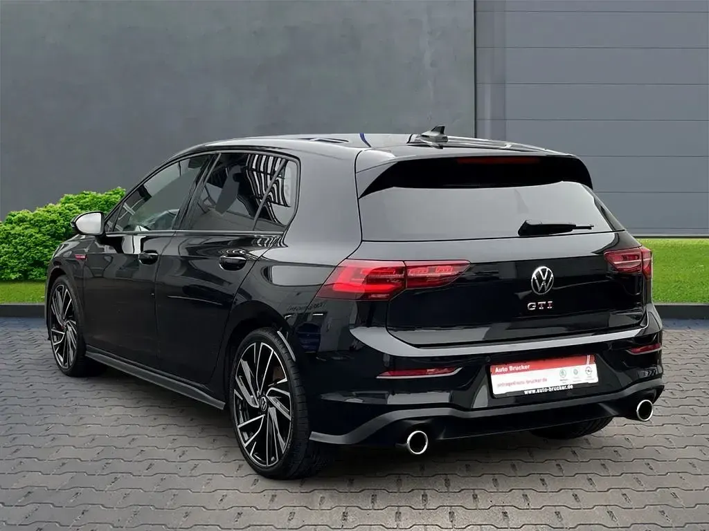 Gebraucht VW Golf VIII GTI 245 PS (180 kW) 2022 Schwarz Limousine