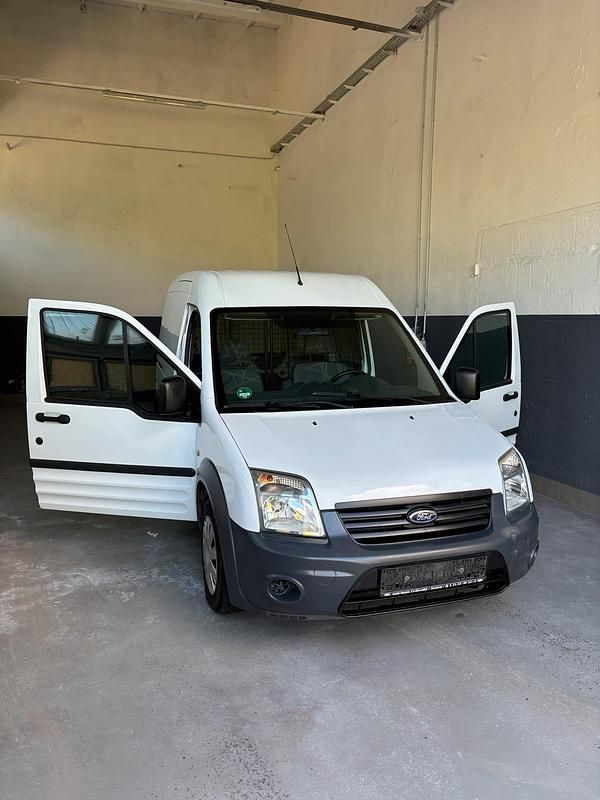 Weiß Gebraucht 2012 Ford Transit Limousine | 4.990 € (Fairer Preis) - Bild 1/4