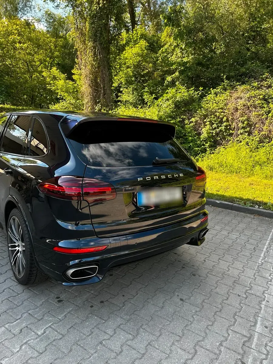 Gebraucht Porsche Cayenne 262 PS (192 kW) 2015 Blau SUV