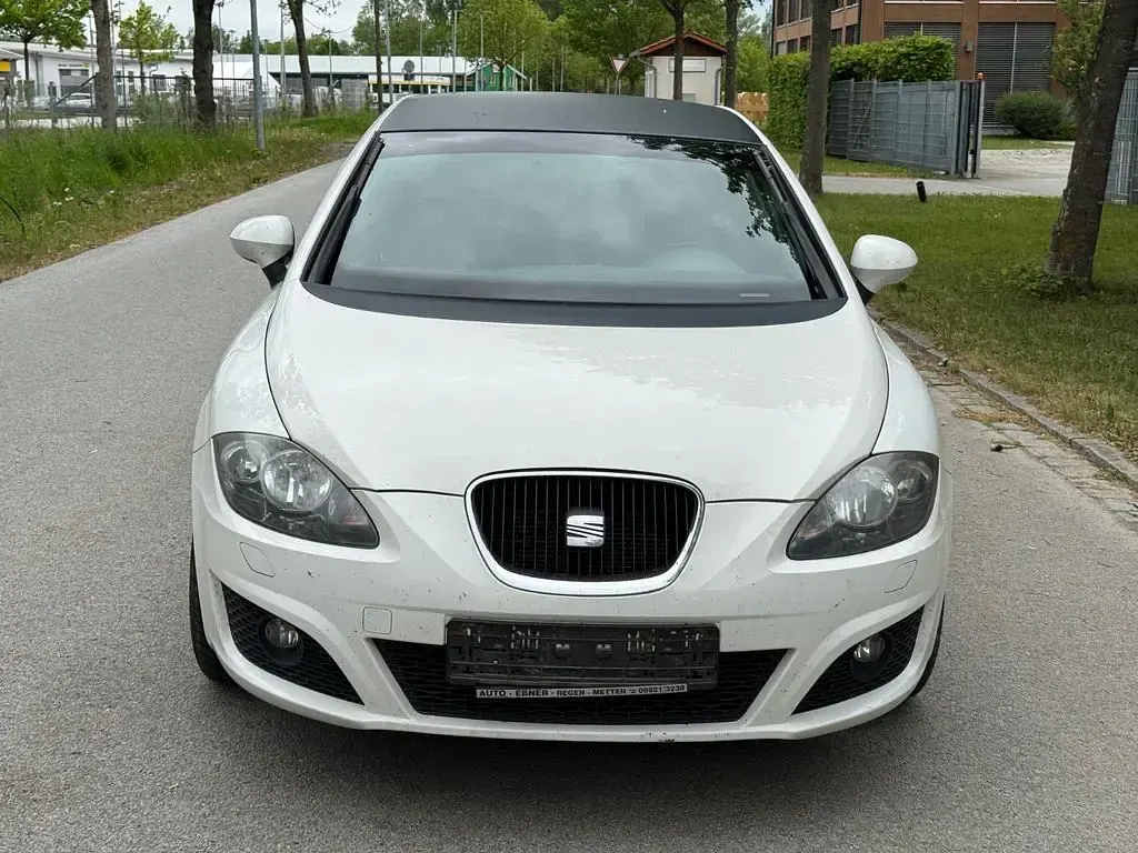 Gebraucht Seat Leon Stylance 160 PS (117 kW) 2009 Weiß Kleinwagen