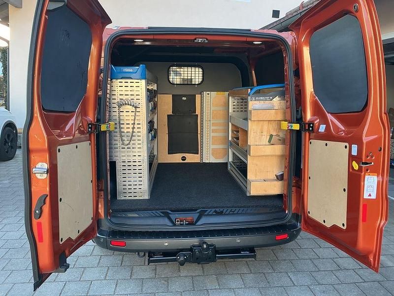 Gebraucht Ford Transit Custom 170 PS (125 kW) 2023 Orange Van / Kleinbus