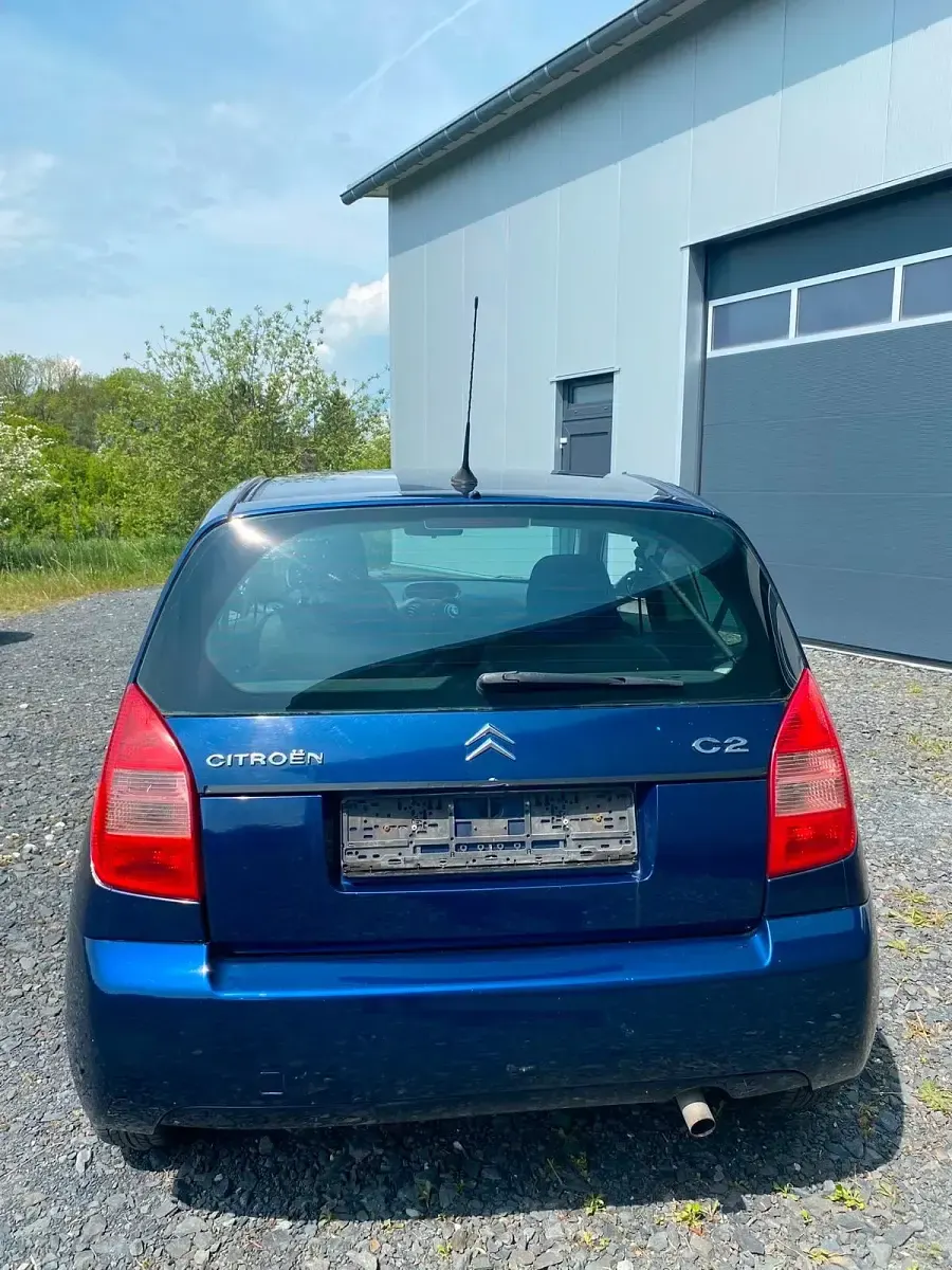 Gebraucht Citroën C2 70 PS (51 kW) 2005 Blau Kleinwagen