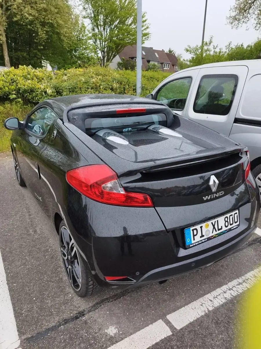 Gebraucht Renault Wind Night&Day 102 PS (75 kW) 2012 Schwarz Cabrio