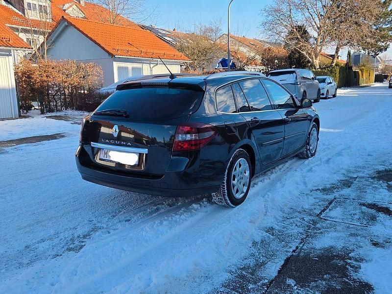 Gebraucht Renault Laguna GrandTour Expression 140 PS (102 kW) 2012 Schwarz Kombi
