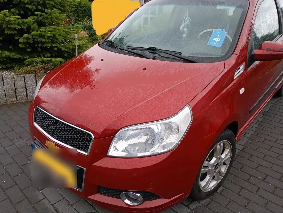 Gebraucht Chevrolet Aveo 74 PS (54 kW) 2010 Rot Kleinwagen