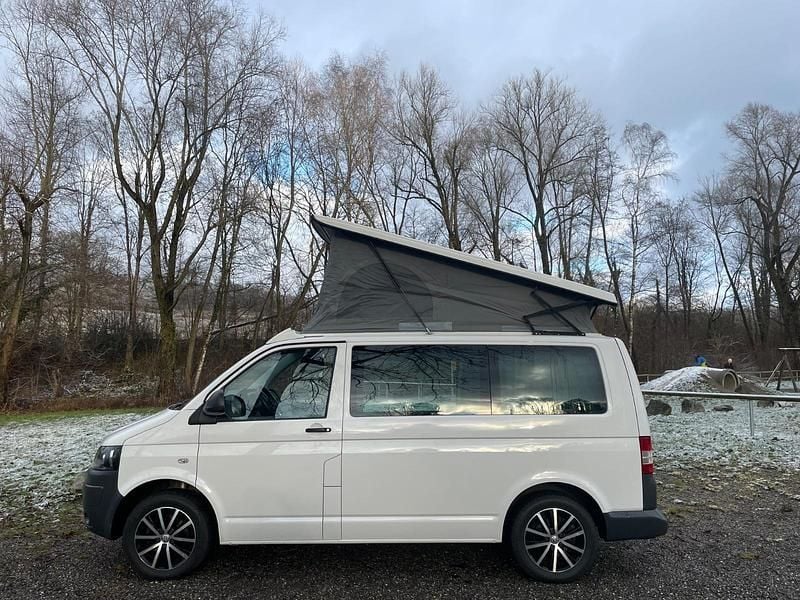 Weiß Gebraucht 2013 VW California California Van | 22.500 € (Fairer Preis) - Bild 1/4