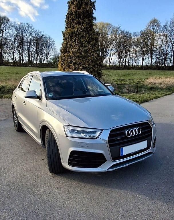 Gebraucht Audi Q3 Sport 150 PS (110 kW) 2018 Silber SUV