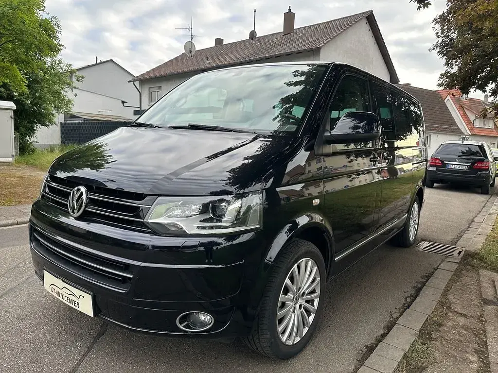 Gebraucht VW Multivan Highline 179 PS (131 kW) 2015 Schwarz Van / Kleinbus
