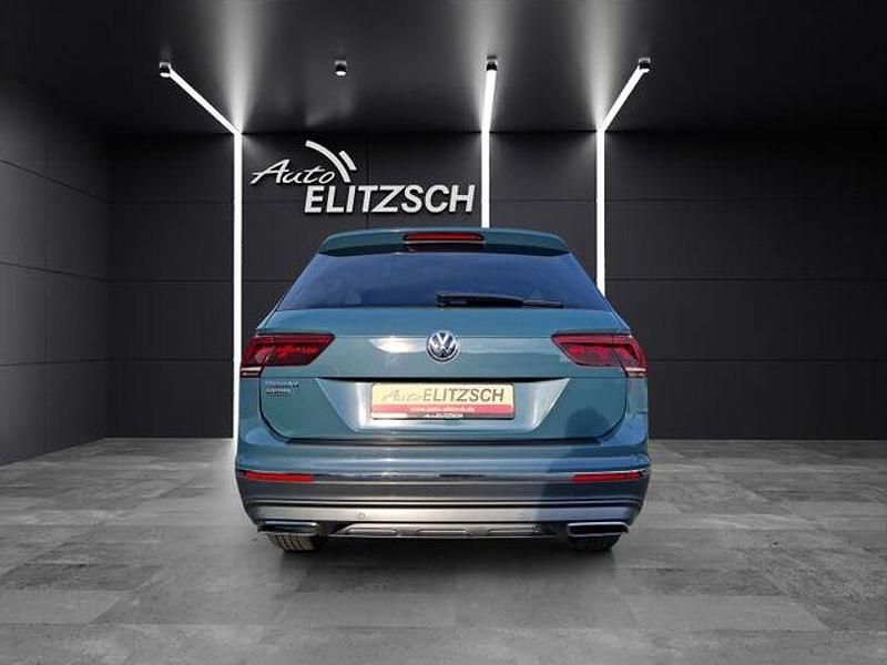 Gebraucht VW Tiguan Allspace Highline 150 PS (110 kW) 2021 Petroleum blue metallic SUV