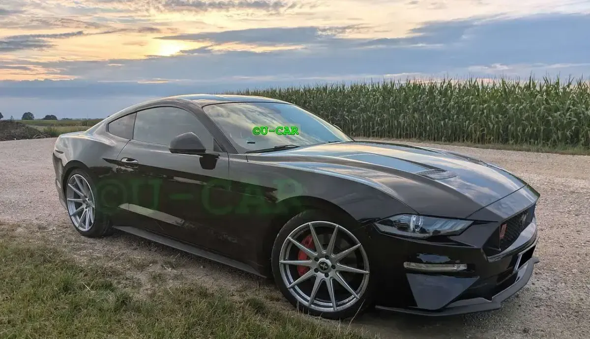 Second-hand Ford Mustang 290 CP (213 kW) 2018 Negru Coupe