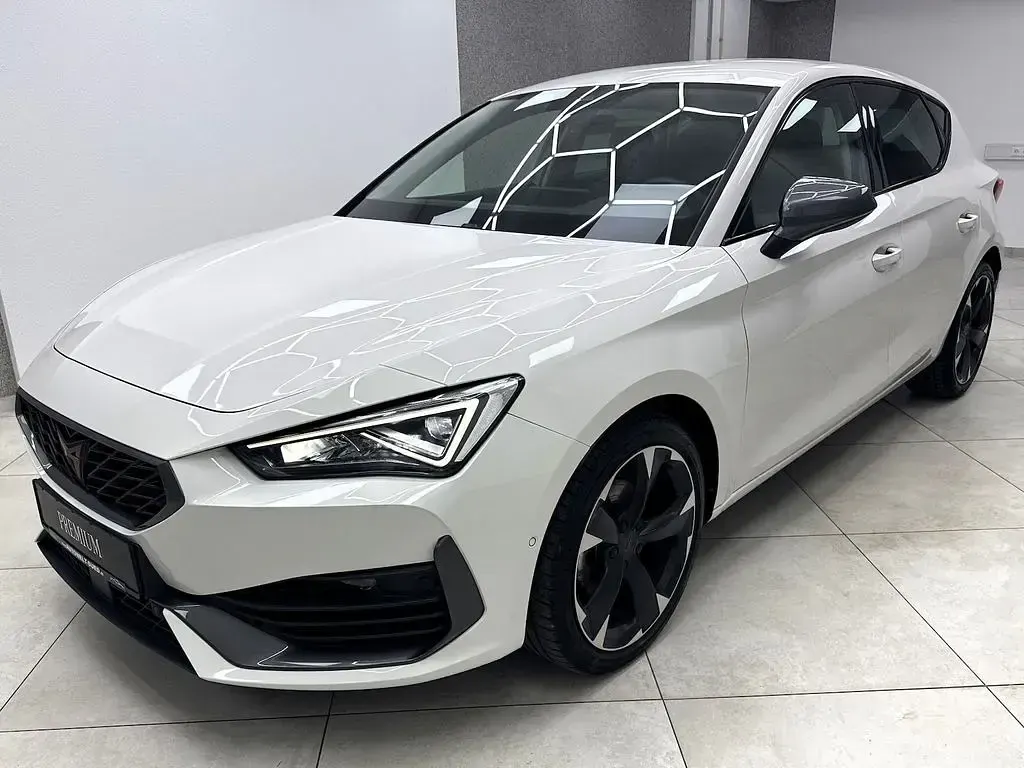 Second-hand Cupra Leon 150 CP (110 kW) 2024 Alb Berlinǎ