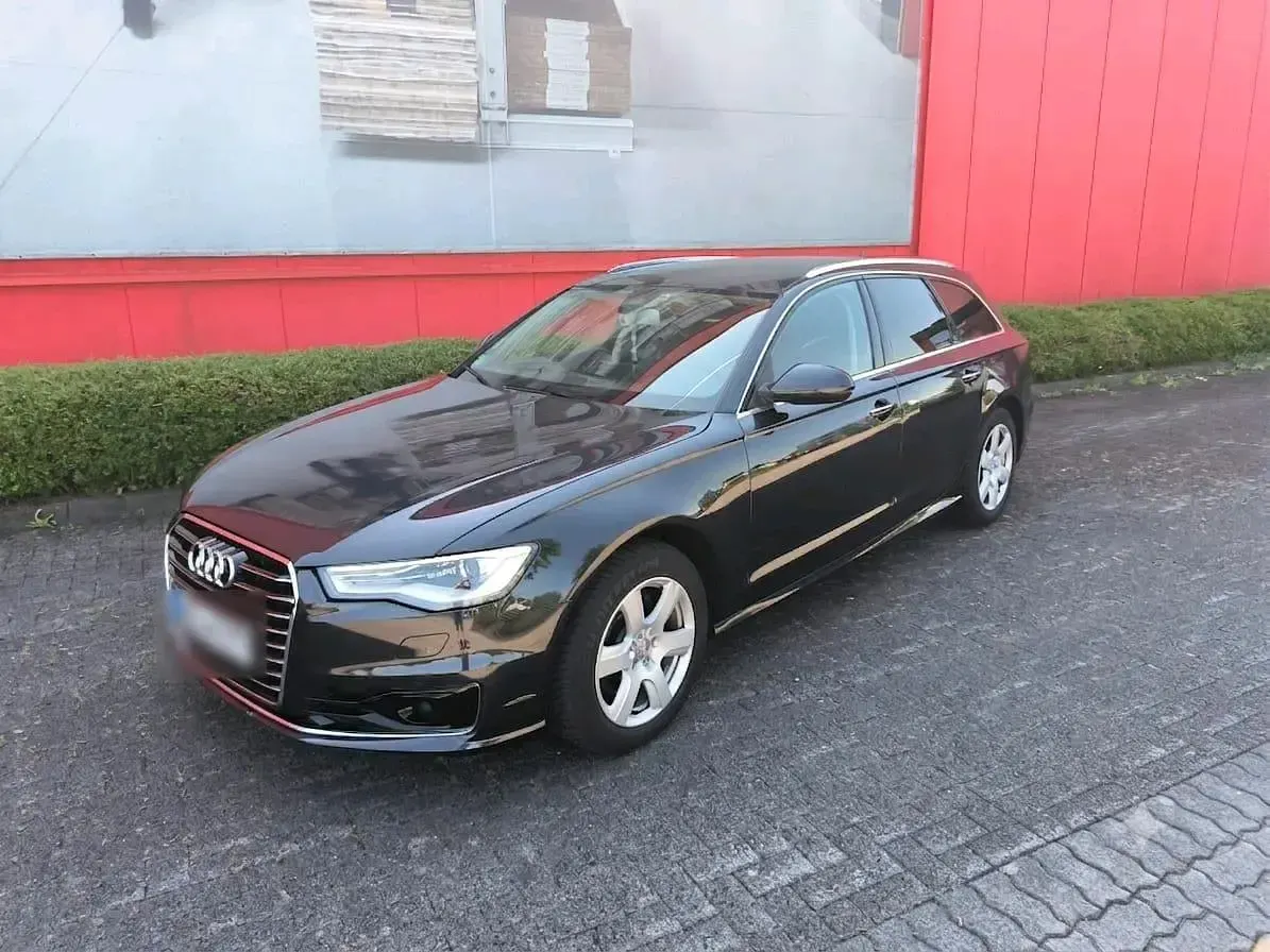 Gebraucht Audi A6 190 PS (139 kW) 2015 Andere farben Kombi