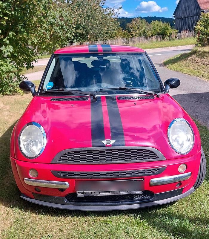 Rot Gebraucht 2003 Mini ONE Kleinwagen | 800 € (Superpreis) - Bild 1/4