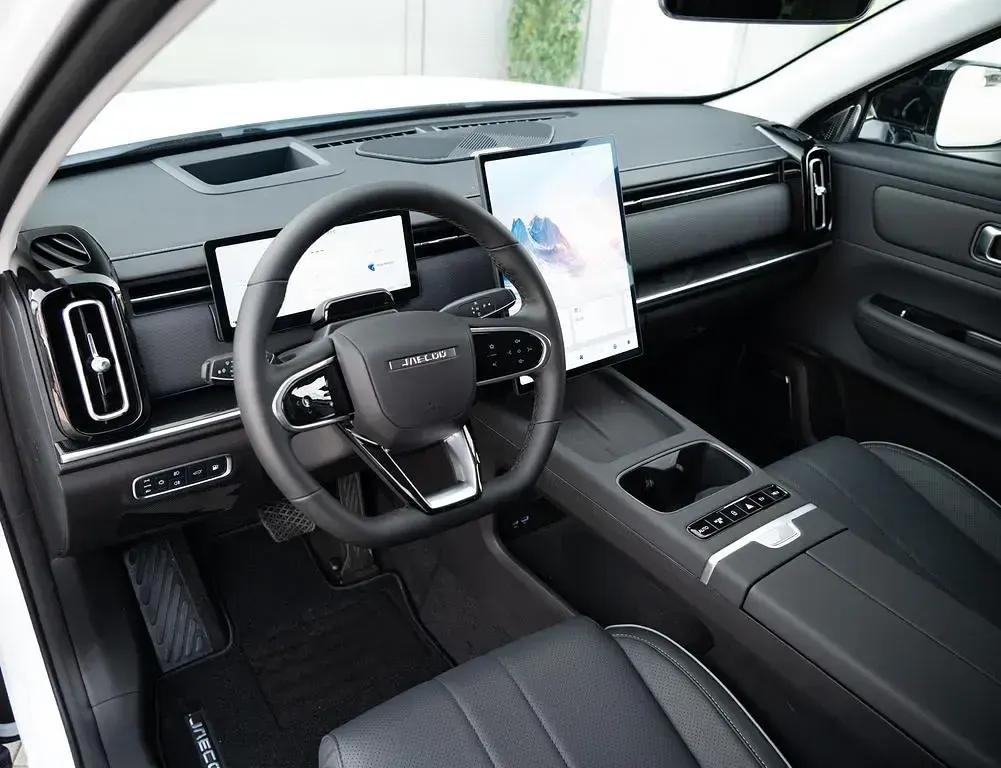 Neu Jaecoo 7 347 PS (255 kW) 2026 Carbon crystal black SUV