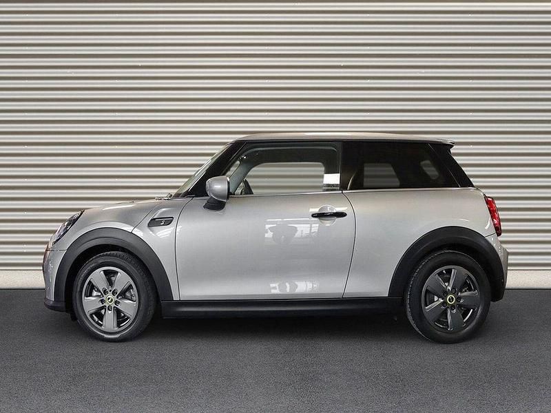 Gebraucht Mini Cooper SE Essential 135 kW (184 PS) 2023 Melting silver iii Kleinwagen