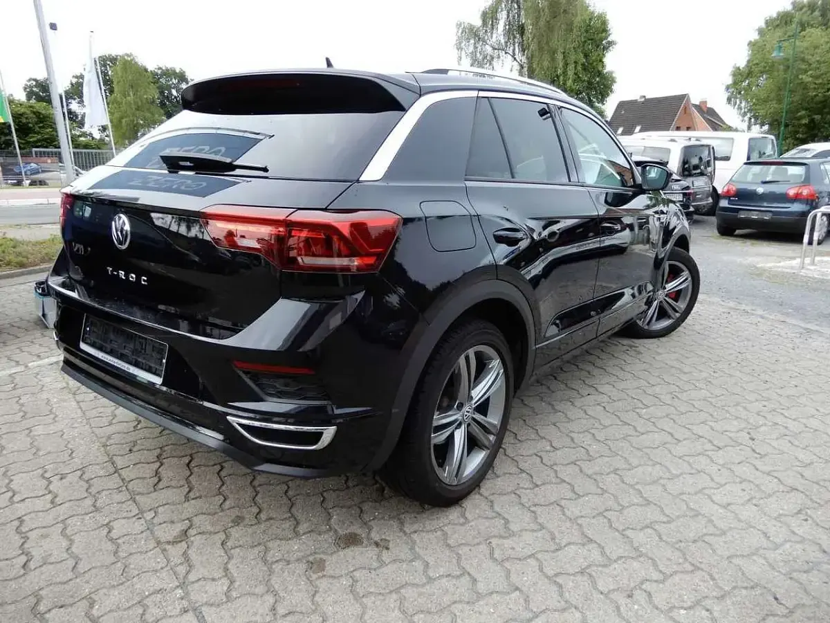 Gebraucht VW T-Roc Sportline 150 PS (110 kW) 2019 Deep black SUV