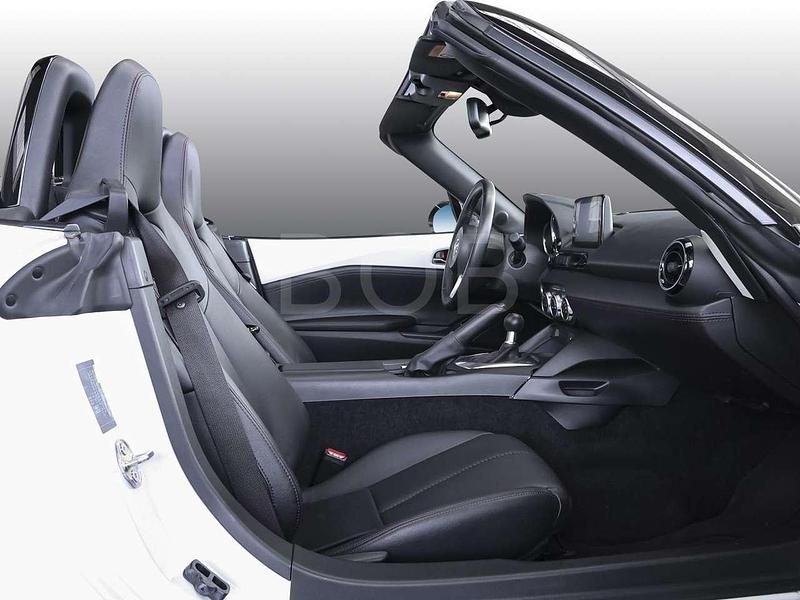 Gebraucht Mazda MX5 Exclusive-Line 132 PS (97 kW) 2019 Satinweiß metallic (weiß) Cabrio