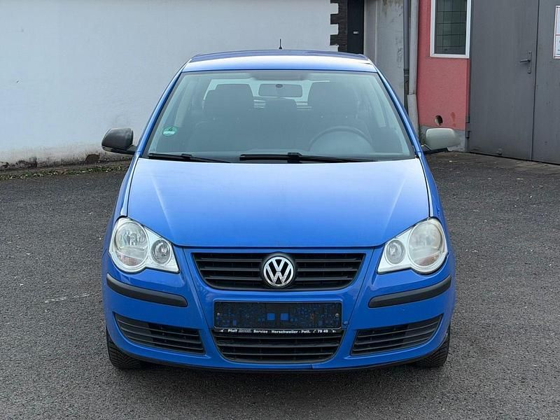 Gebraucht VW Polo Trendline 75 PS (55 kW) 2005 Blau Kleinwagen