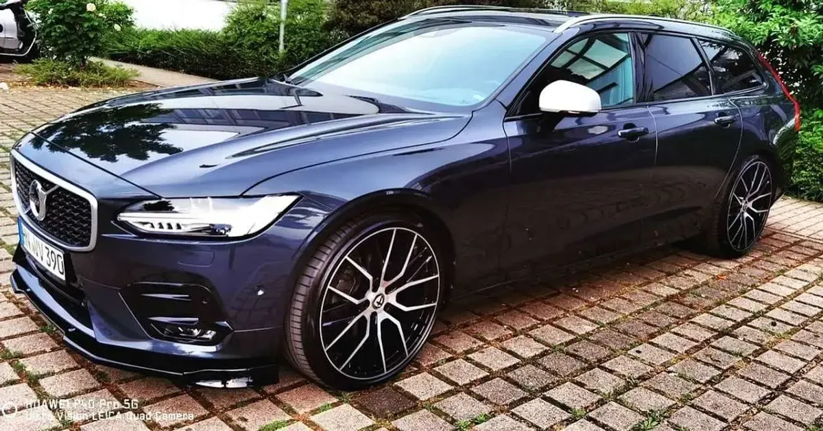 Second-hand Volvo V90 190 CP (139 kW) 2017 Gri Break