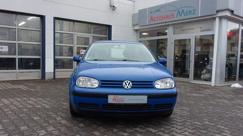 Blau Gebraucht 2001 VW Golf IV | 1.880 € (Fairer Preis) - Bild 1/4