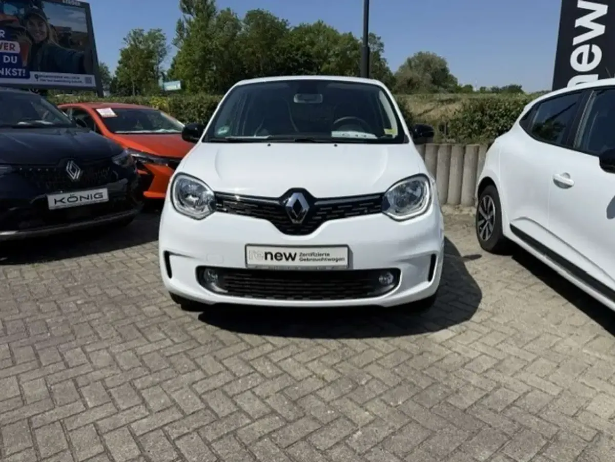 Gebraucht Renault Twingo 30 kW (42 PS) 2023 Pyrénéesweiß Kleinwagen