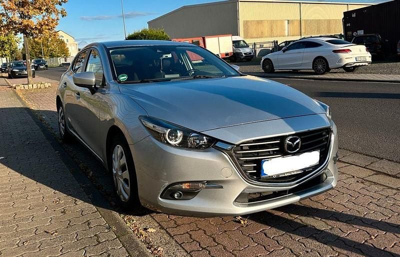 Gebraucht Mazda 3 Center-Line 105 PS (77 kW) 2017 Silber Limousine
