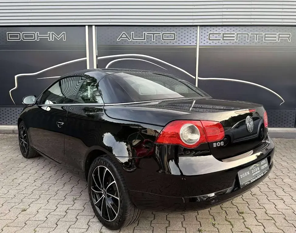Gebraucht VW Eos 140 PS (102 kW) 2007 Schwarz Cabrio