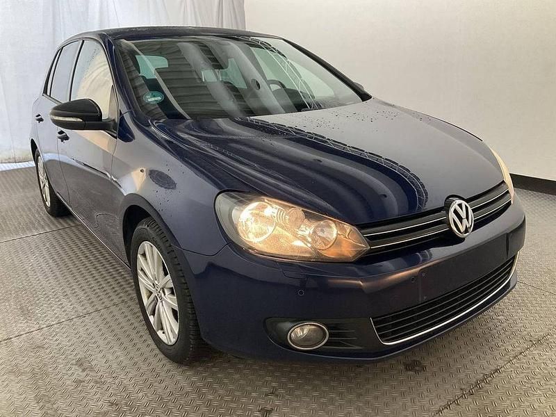Gebraucht VW Golf VI Style 105 PS (77 kW) 2011 Blau Kleinwagen