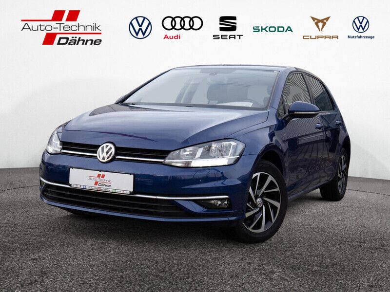 Blau / blue dusk (metallic) Gebraucht 2018 VW Golf VII Join Limousine | 13.480 € (Guter Preis) - Bild 1/4