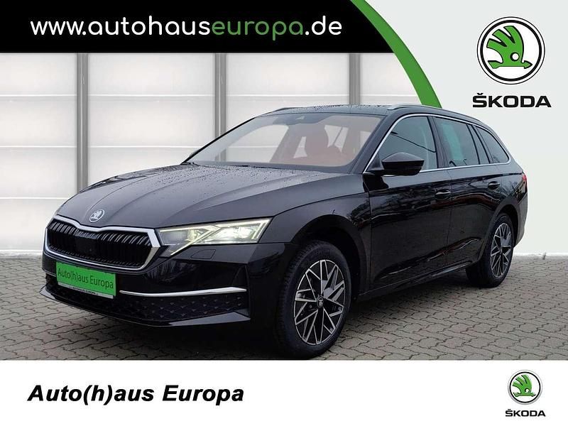 Schwarz magic perleffekt Gebraucht 2024 Skoda Octavia Tour Kombi | 38.900 € (Teuer) - Bild 1/4