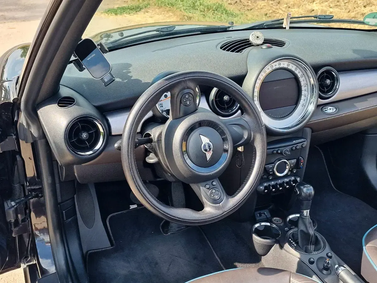 Gebraucht Mini Cooper Cabriolet 122 PS (89 kW) 2014 Braun Cabrio