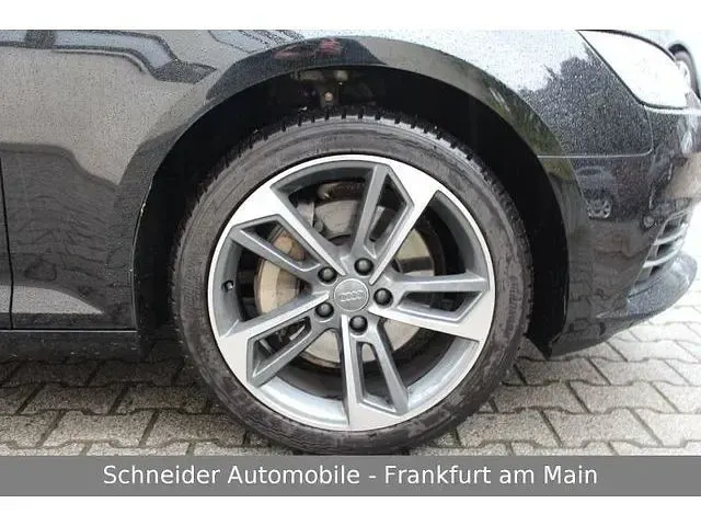 Gebraucht Audi A4 Sport 190 PS (139 kW) 2017 Schwarz Kombi