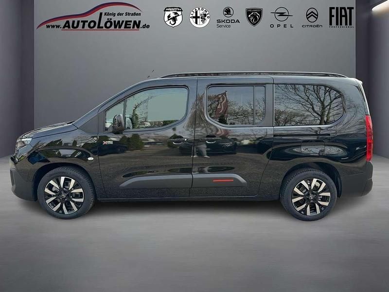 Neu Citroën Berlingo 131 PS (96 kW) 2026 Diamant schwarz Van / Kleinbus
