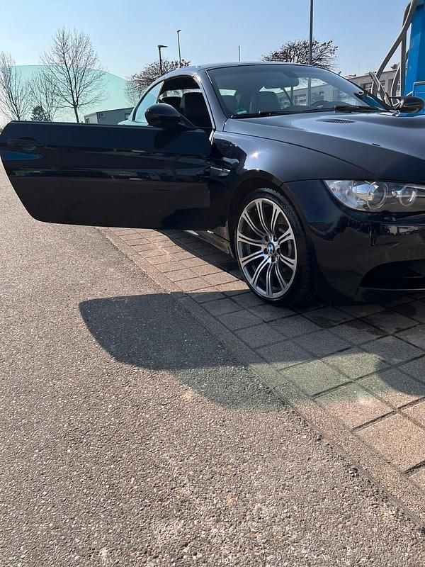Schwarz Gebraucht 2010 BMW M3 Cabriolet Cabrio | 39.900 € (Guter Preis) - Bild 1/4