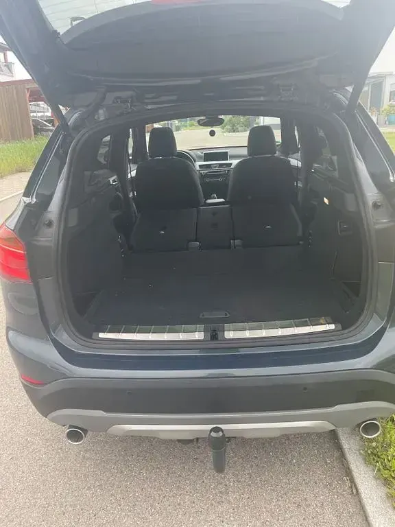 Gebraucht BMW X1 Advantage 190 PS (139 kW) 2018 Grau SUV