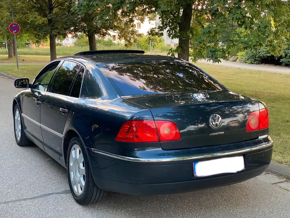 Gebraucht VW Phaeton 224 PS (164 kW) 2006 Grau Limousine
