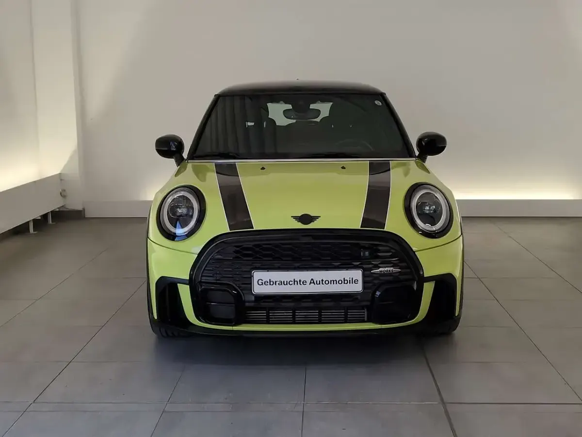 Gebraucht Mini Cooper 136 PS (100 kW) 2023 Gelb Kleinwagen