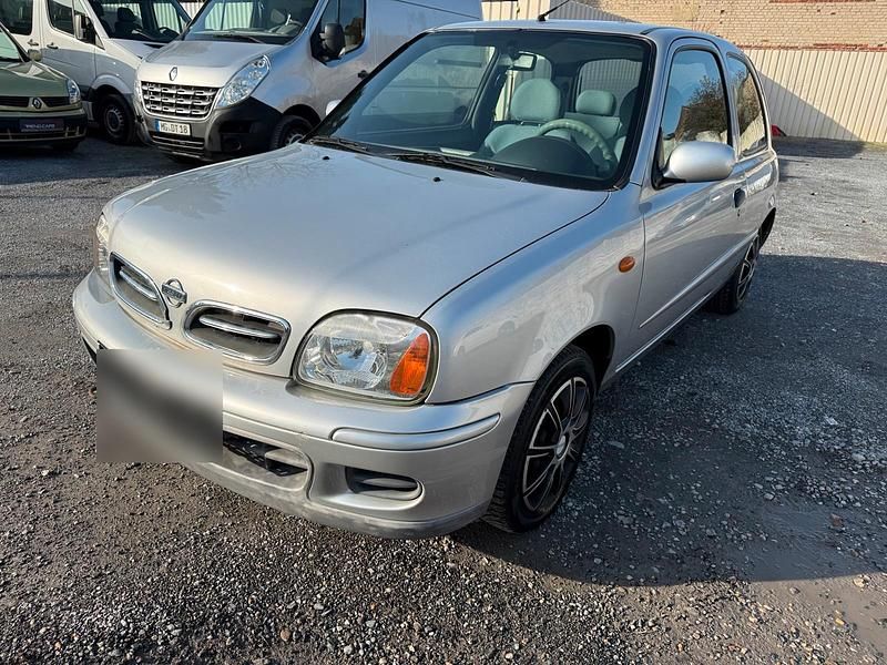 Gebraucht Nissan Micra 60 PS (44 kW) 2002 Silber Kleinwagen