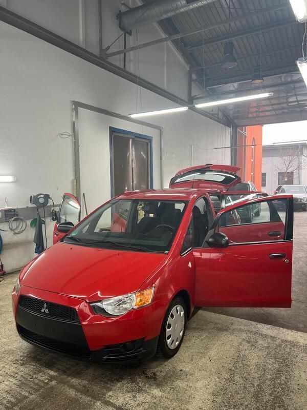 Rot Gebraucht 2009 Mitsubishi Colt Kleinwagen | 1.190 € (Superpreis) - Bild 1/4