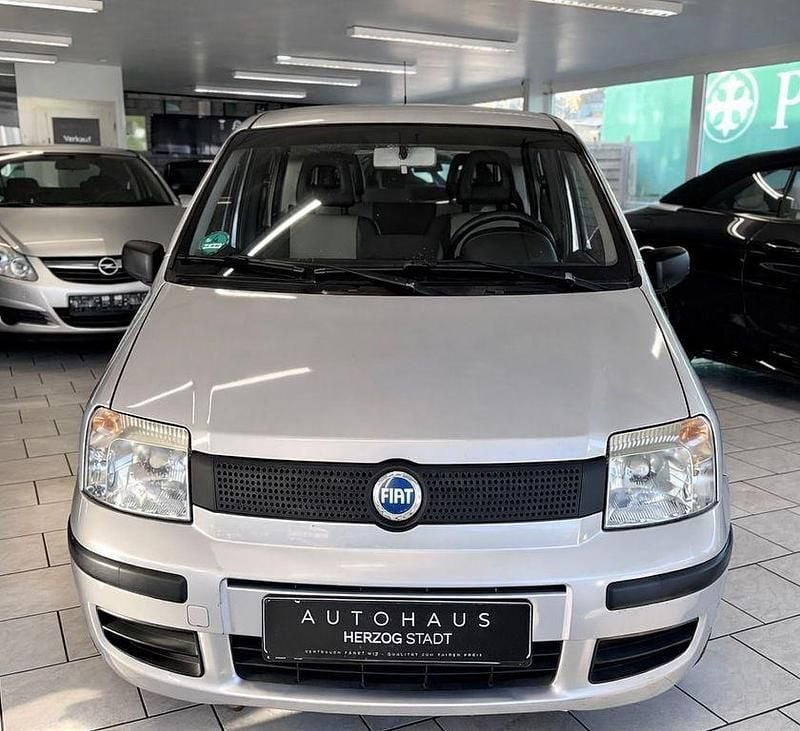 Gebraucht Fiat Panda Active 54 PS (39 kW) 2009 Silber Limousine
